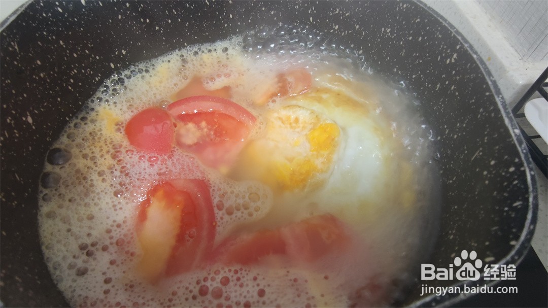 西红柿煎蛋酸汤丸子