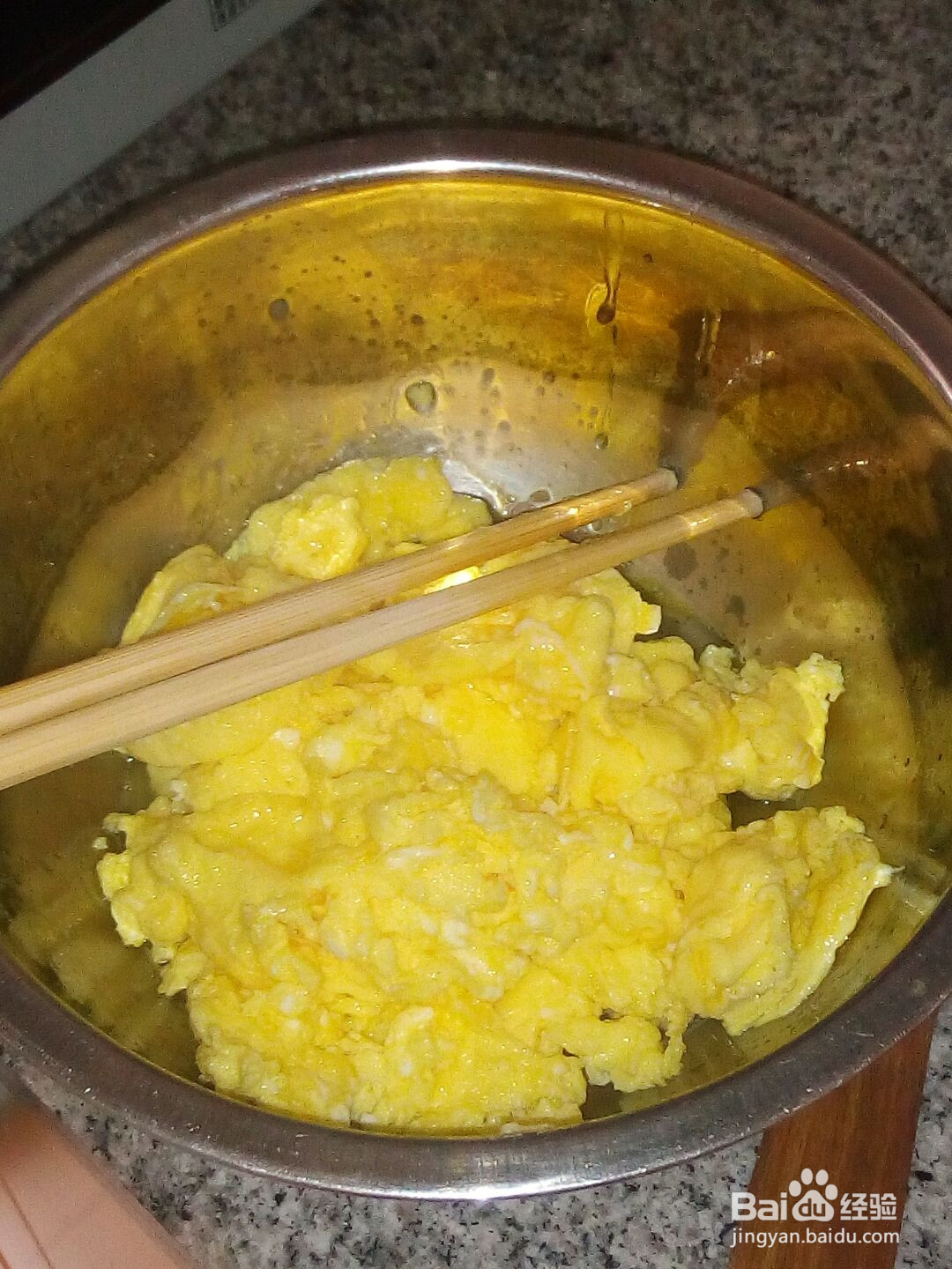 西红柿炒鸡蛋的做法