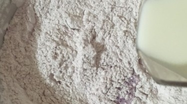 超简单紫薯草莓大福的做法