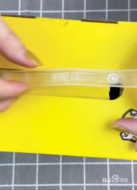 怎样戴口罩不勒耳朵？