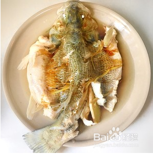 美味清蒸鲈鱼