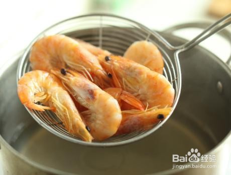 家庭自制白灼虾