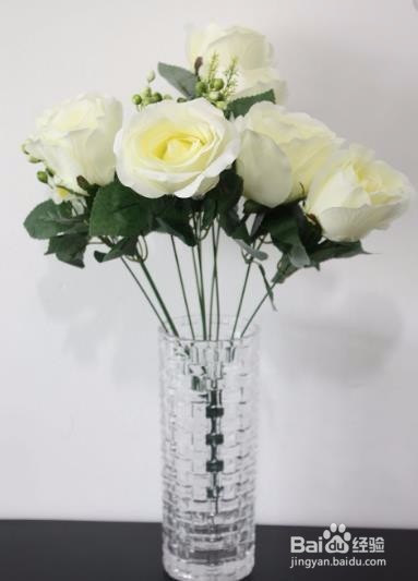 收到的玫瑰花束怎么养