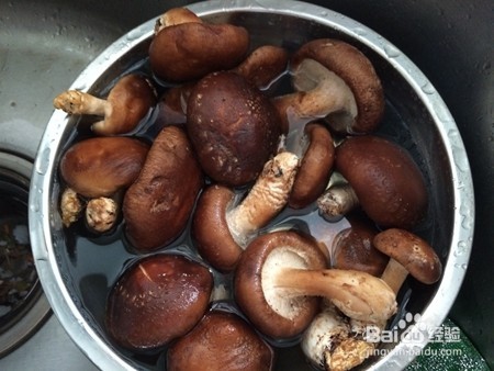 愚人家常面食之“胡萝卜大包”