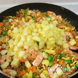 菠萝蛋炒饭（加咖喱）