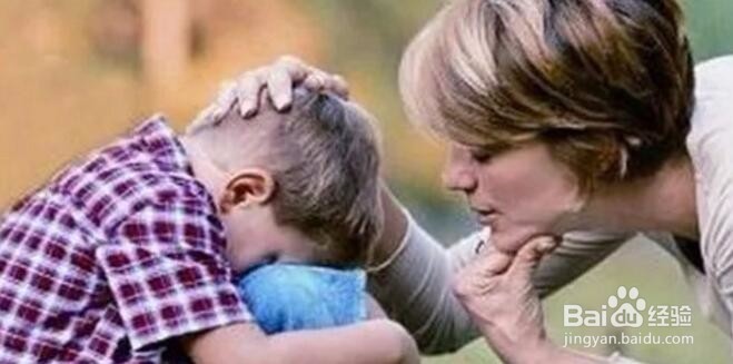 如何对待儿子表现出的种种怪异行为