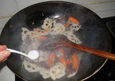 怎么才能不让莲藕变黑