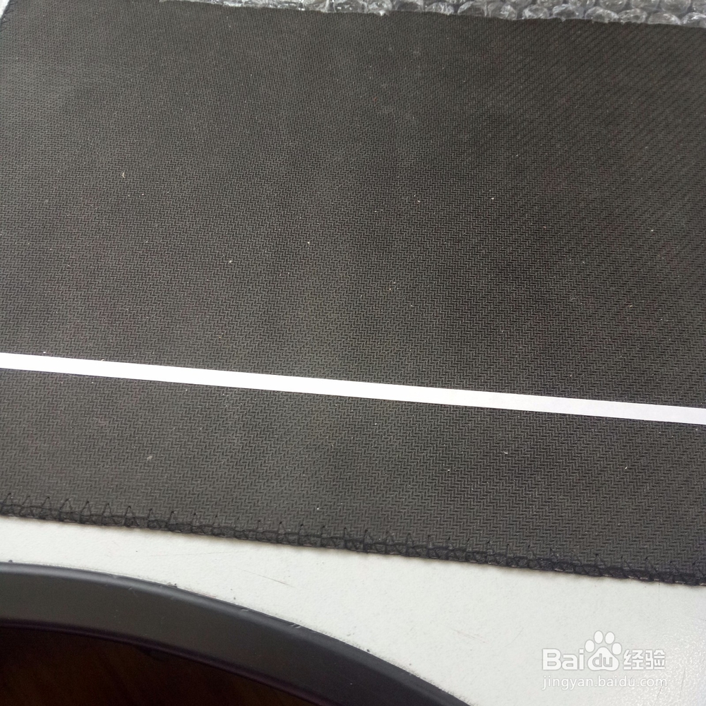 鼠标垫底部的保护层脱落怎么处理