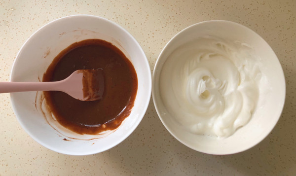 巧克力戚风蛋糕