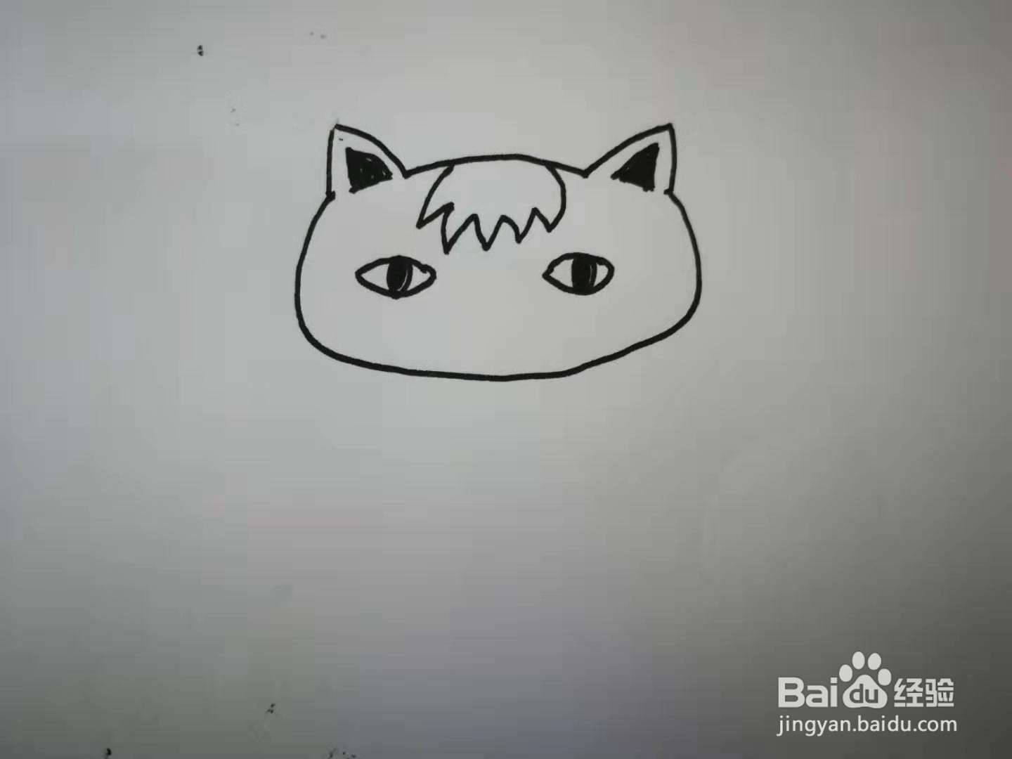 如何画出黑白简笔画小猫头