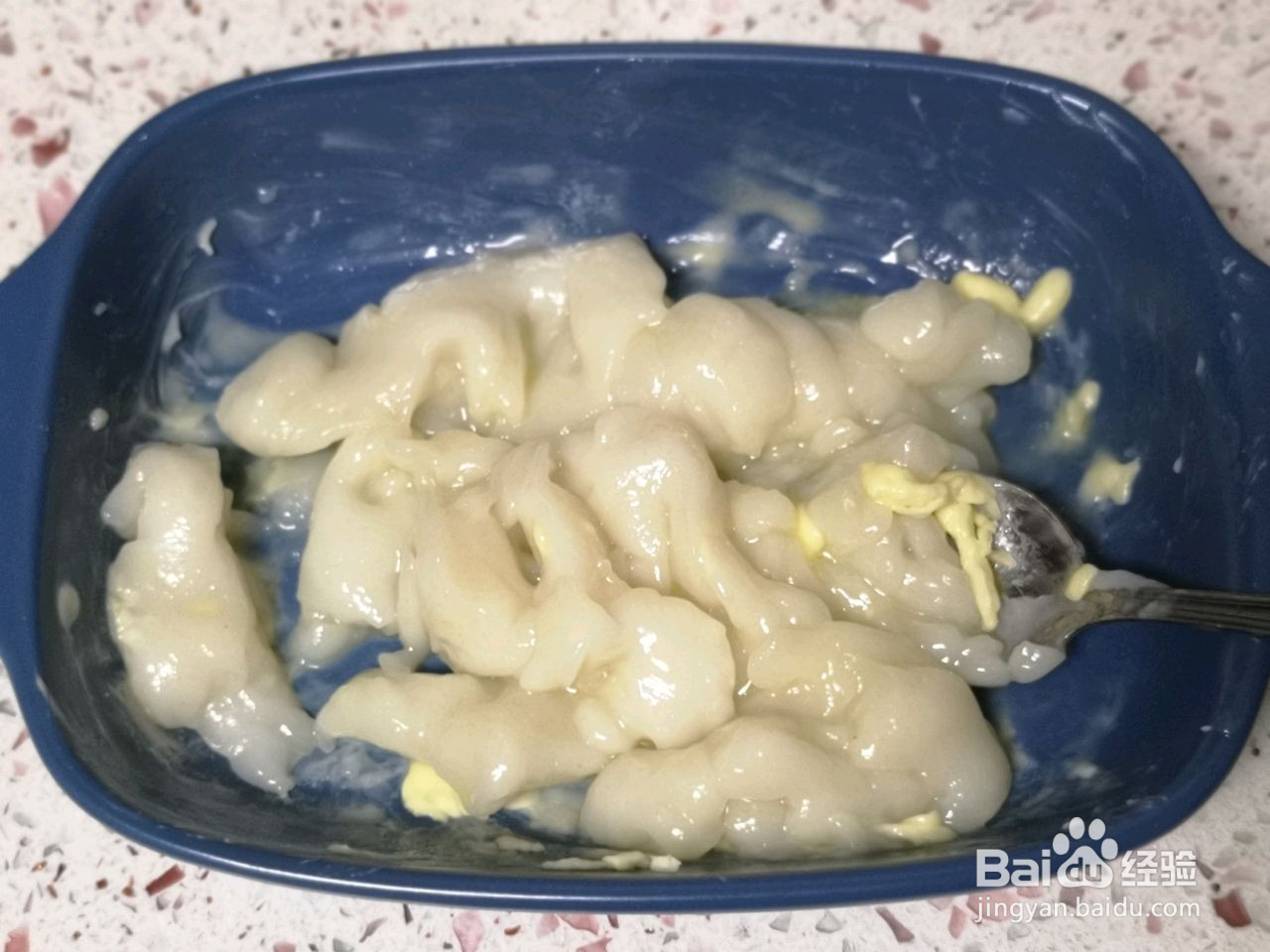 手搓红糖糍粑冰粉的做法