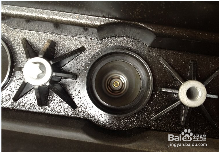 科鲁兹更换火花塞教程