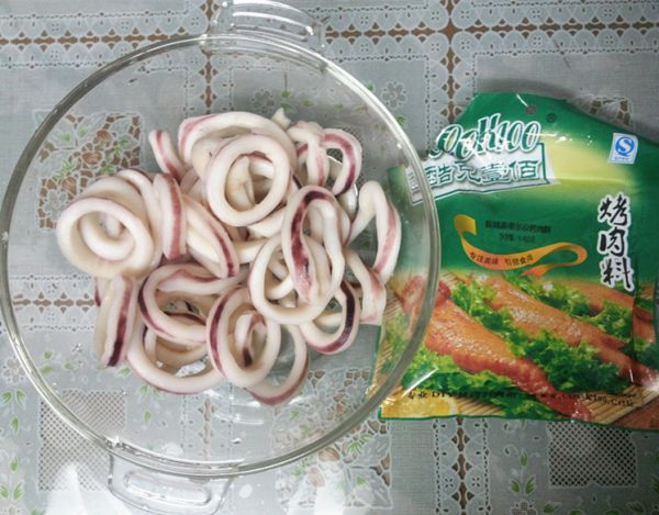 奥尔良烤鱿鱼圈