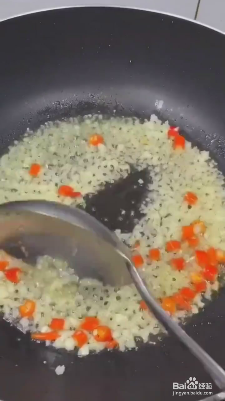 如何制作蒜蓉西兰花