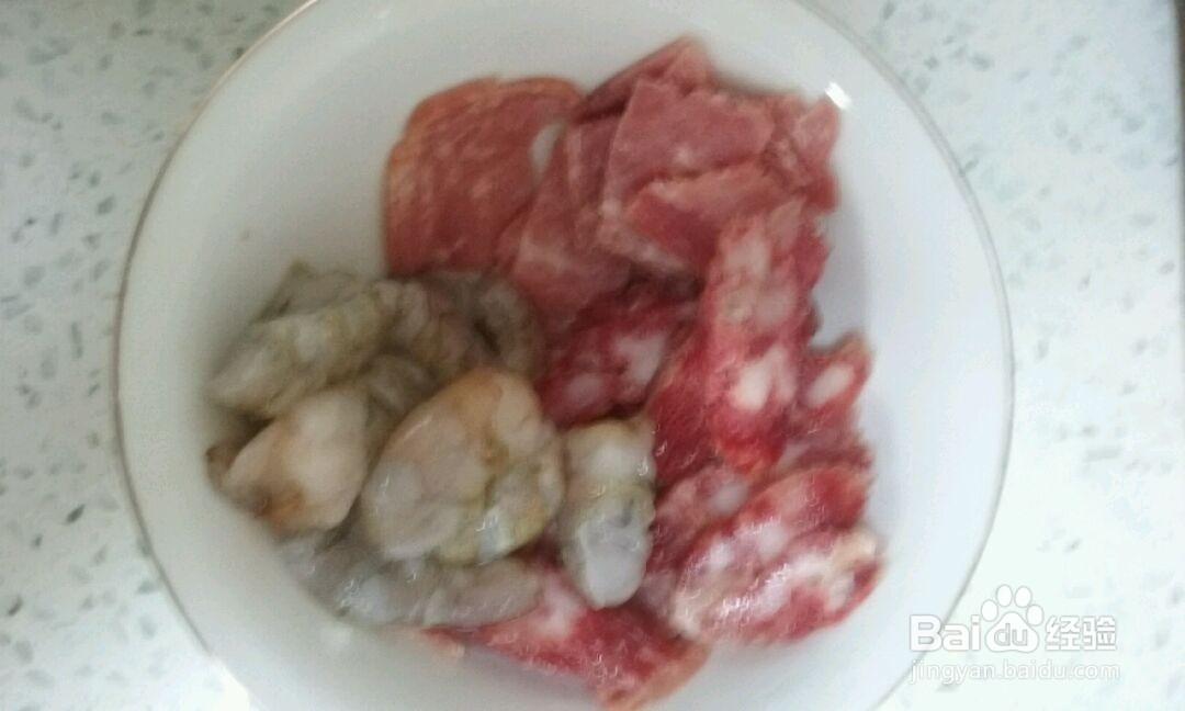 海鲜培根炒意面的做法