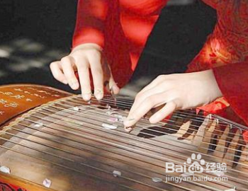 古筝d调转g调怎么调？