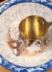 教你一招冲泡藕粉的小技巧