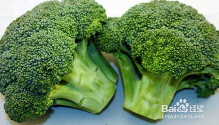 经常吃哪些食物更容易美白