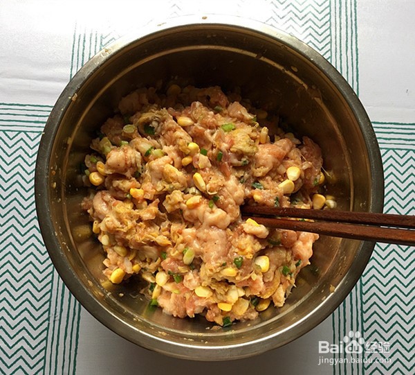 酸菜猪肉水饺的制作方法