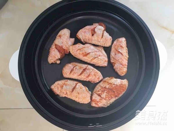 蜜汁烤翅的做法