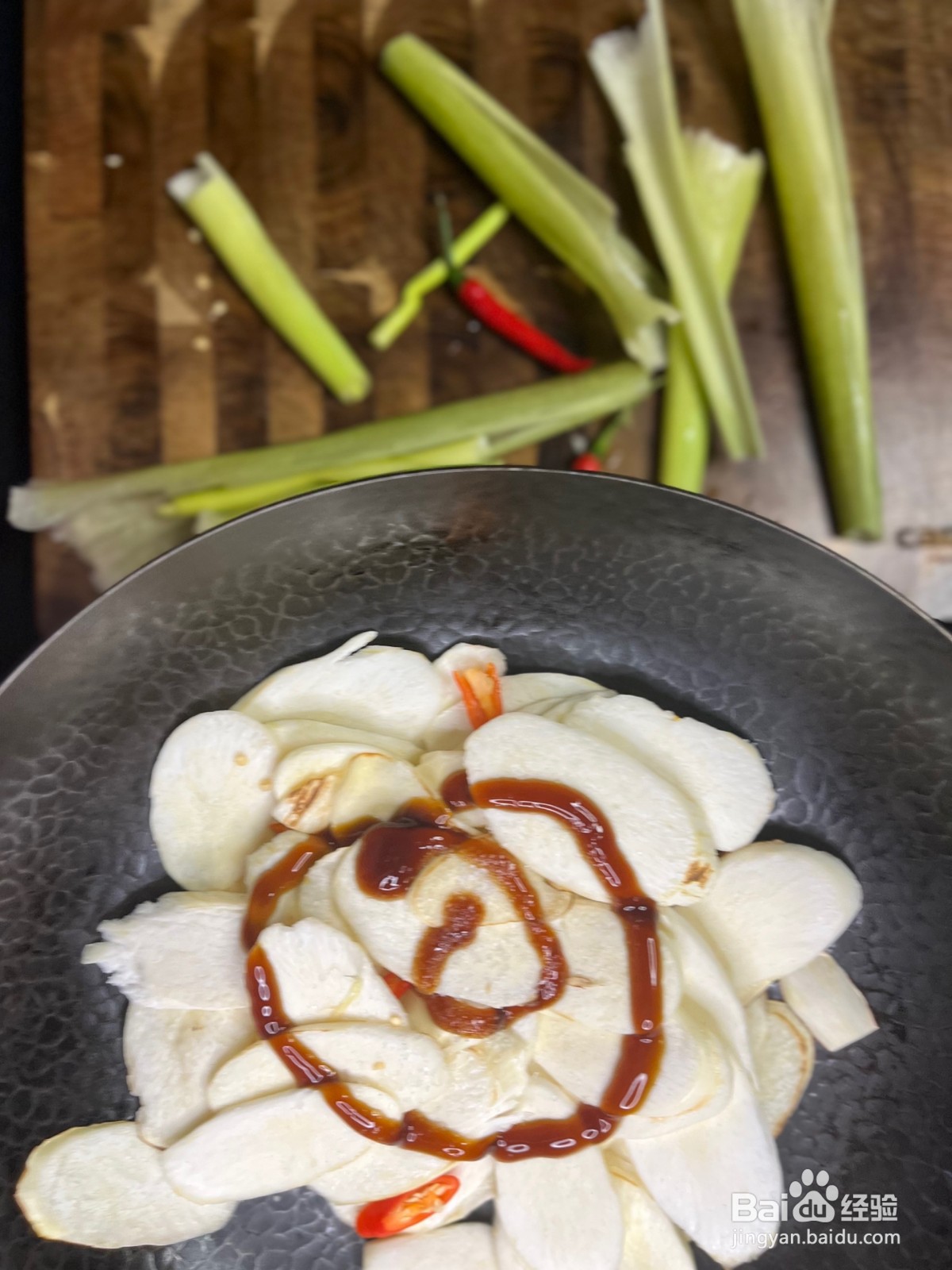 清炒茭白片的做法