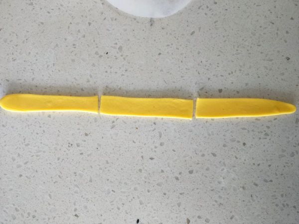 黑芝麻牛奶馒头