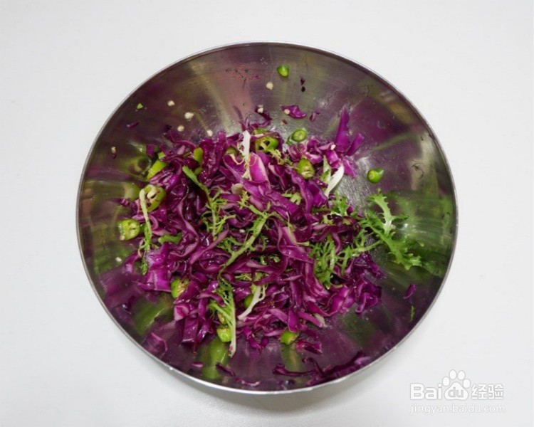 紫甘蓝蔬菜沙拉