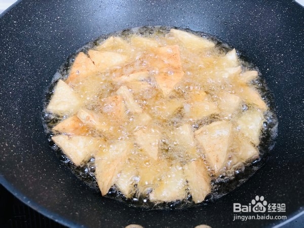 红烧三角豆腐