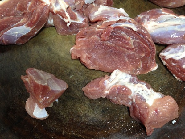 家常土豆炖肉的做法