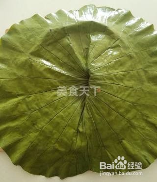 如何制作一份美味可口的荷叶饭