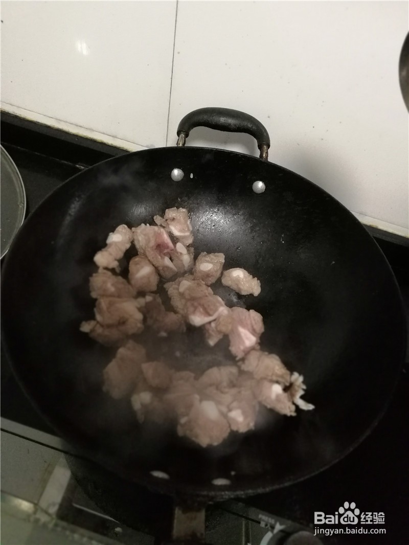 脆骨粒炖豆角萝卜