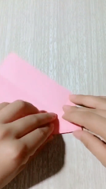 儿童折纸魔法棒怎么做