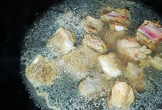 芋艿炖排骨的做法步骤