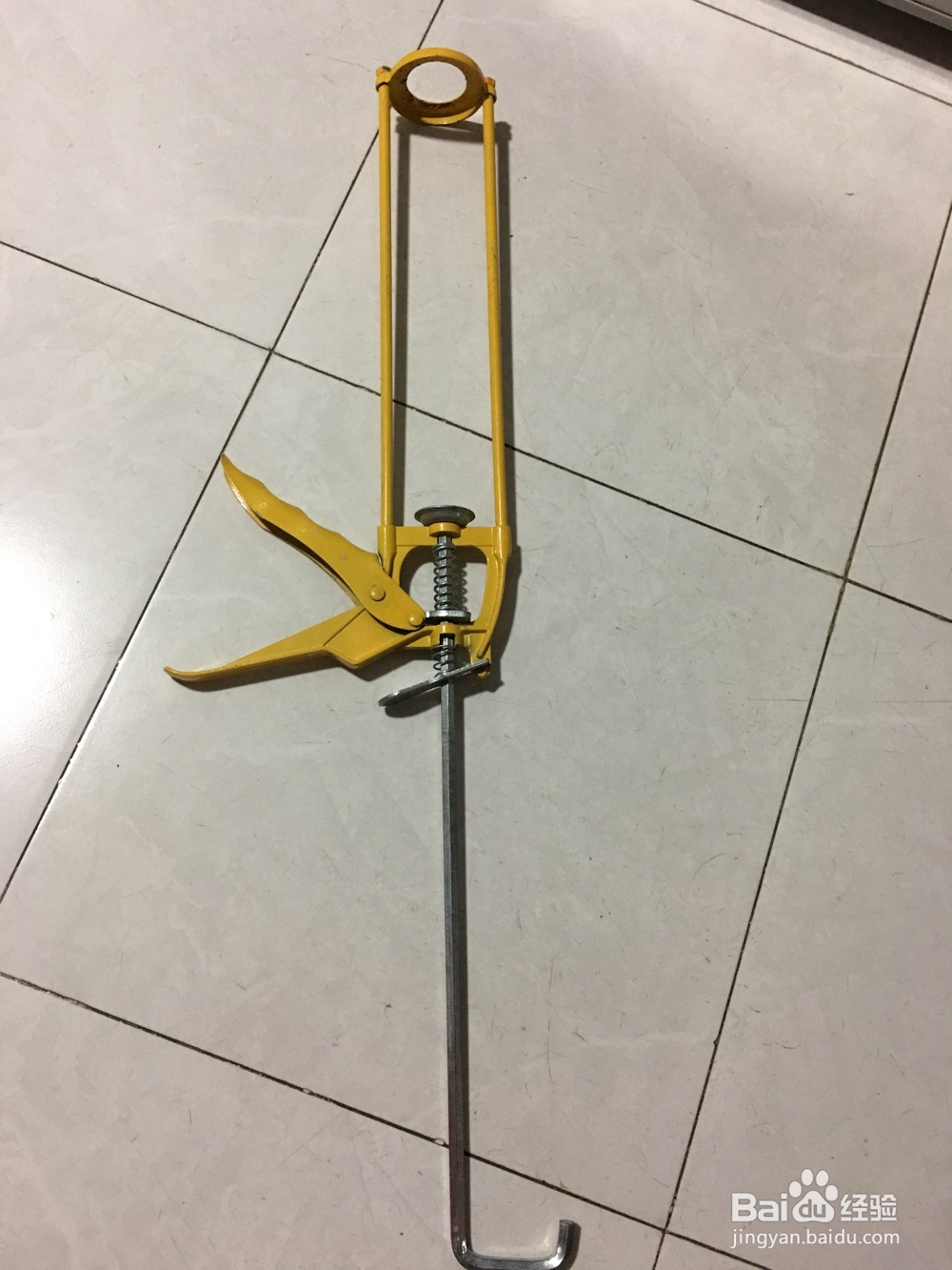 怎么安装玻璃胶工具？