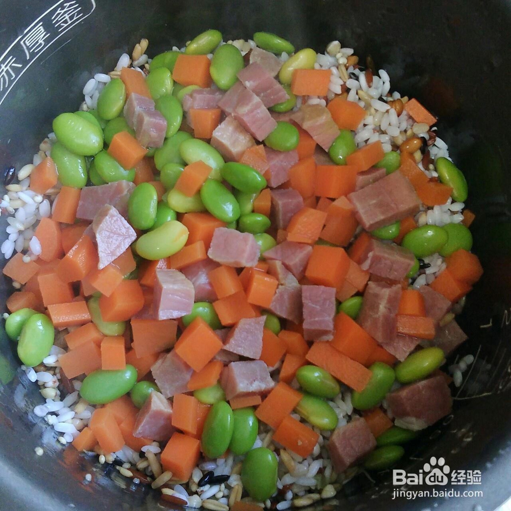 营养美味的松茸饭