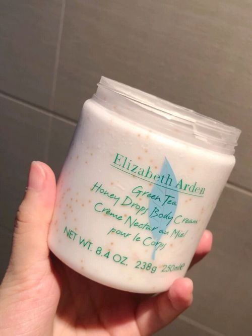 坚持涂美白身体乳推荐哪款(全球公认最好用的10大美白身体乳) 坚持涂美白身体乳推荐哪款(全球公认最好用的10大美白身体乳)