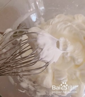 戚风纸杯蛋糕的做法