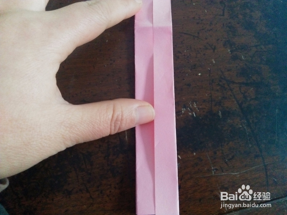 如何用纸折晚礼服连衣裙