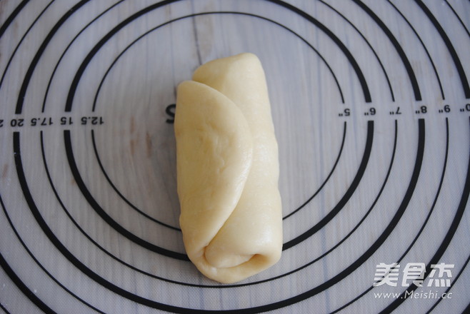 超软淡奶油面包