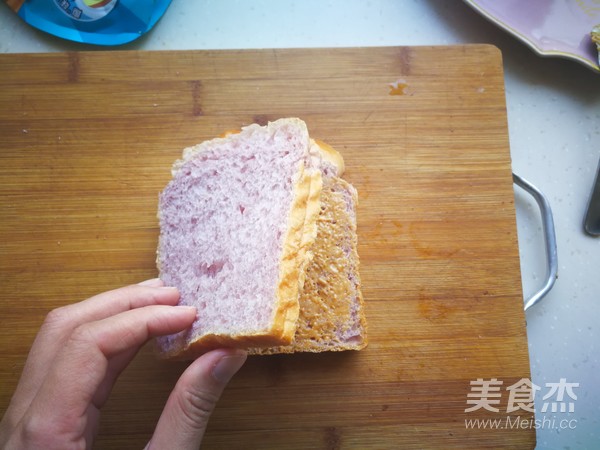 吐司香蕉三明治