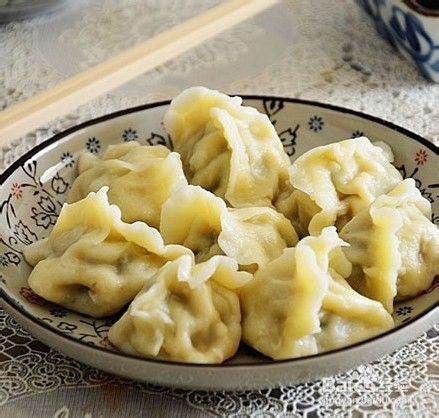 家常菜谱：三鲜饺子