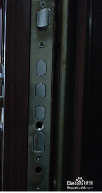 更换保德安锁体过程