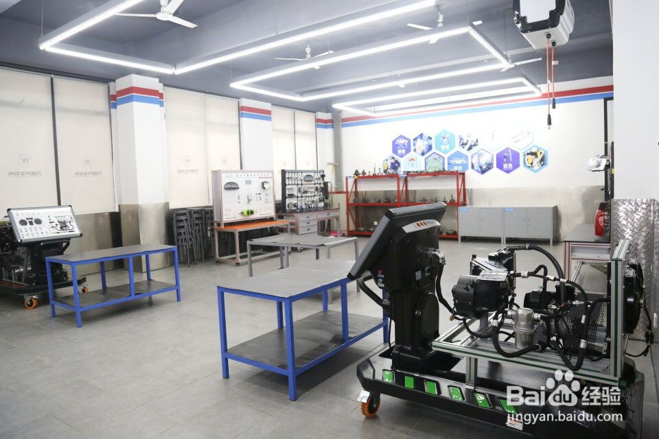 成都汽修学校哪里好