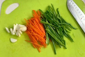 手撕杏鲍菇的做法