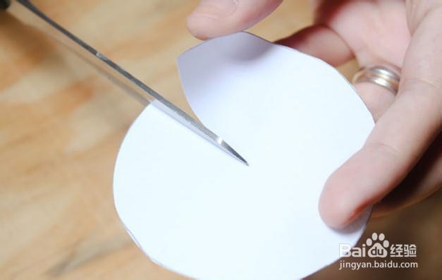 怎样用白纸做一个火箭