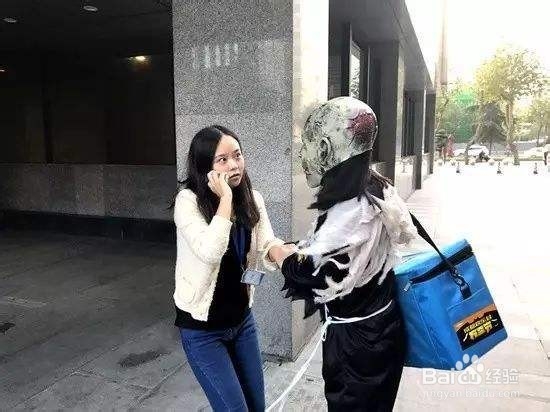 女生走夜路、酒吧、KTV怎么保护自己，防护技巧