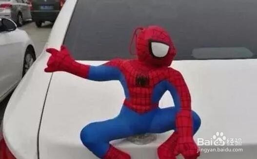 车上可以放玩偶吗