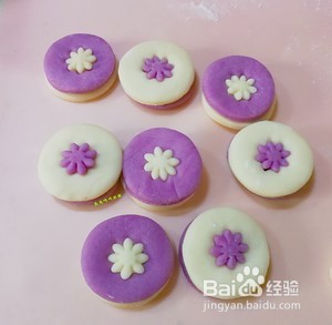 紫薯花朵馒头的做法