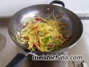 学做酸辣土豆丝