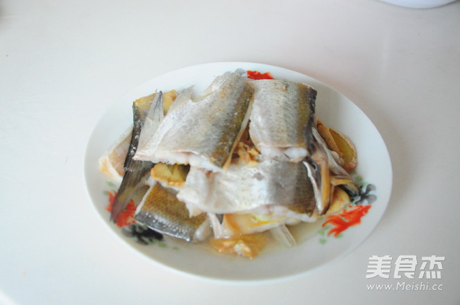 清蒸太湖白鱼